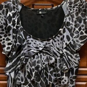 Cute Ruffled layered summer top size M